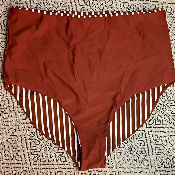 Coral Reef swimsuit in rust color **please note sizing** - Picture 4 of 7